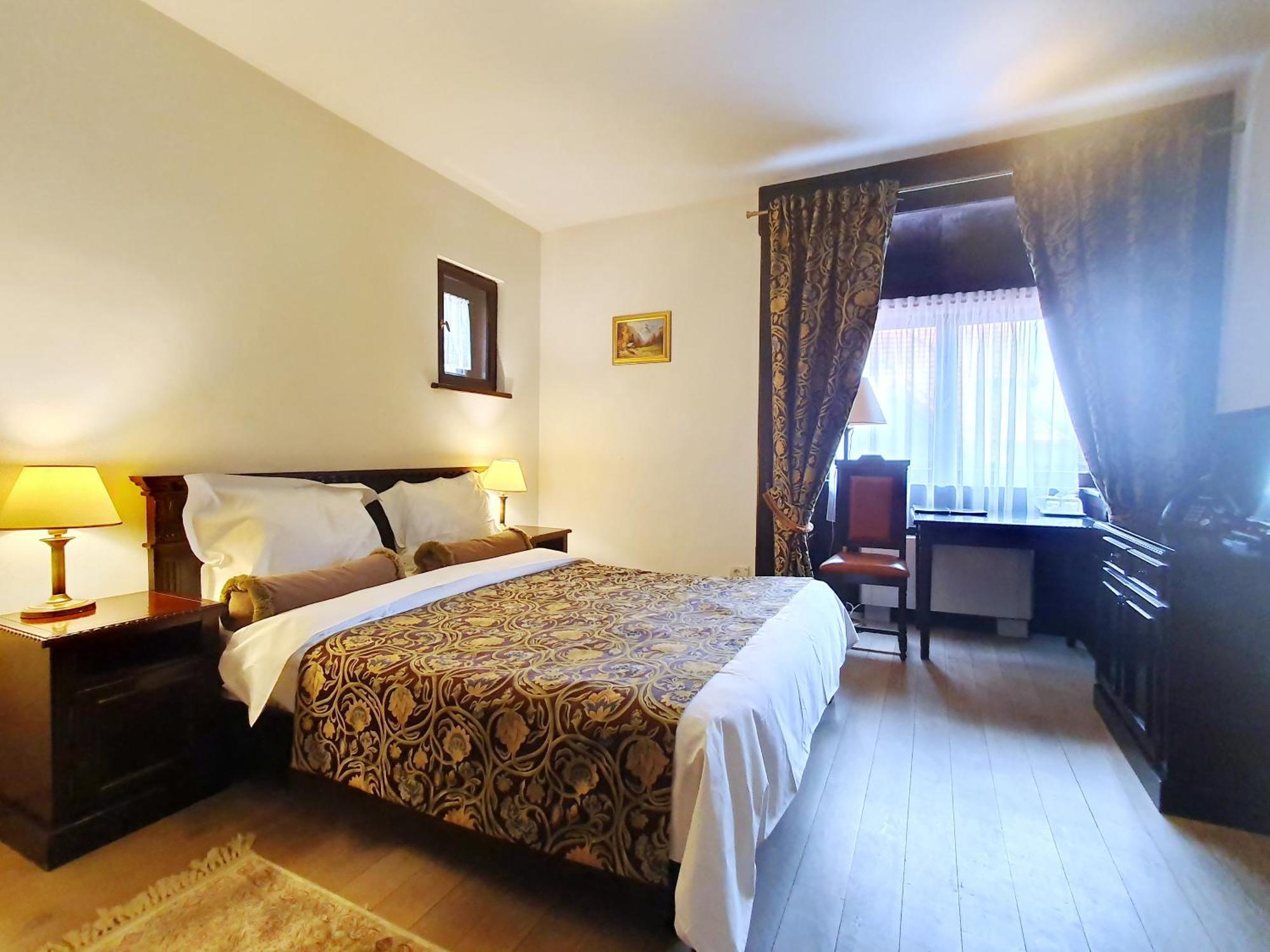 Vila Leonida - Resort Leonida Busteni Ngoại thất bức ảnh