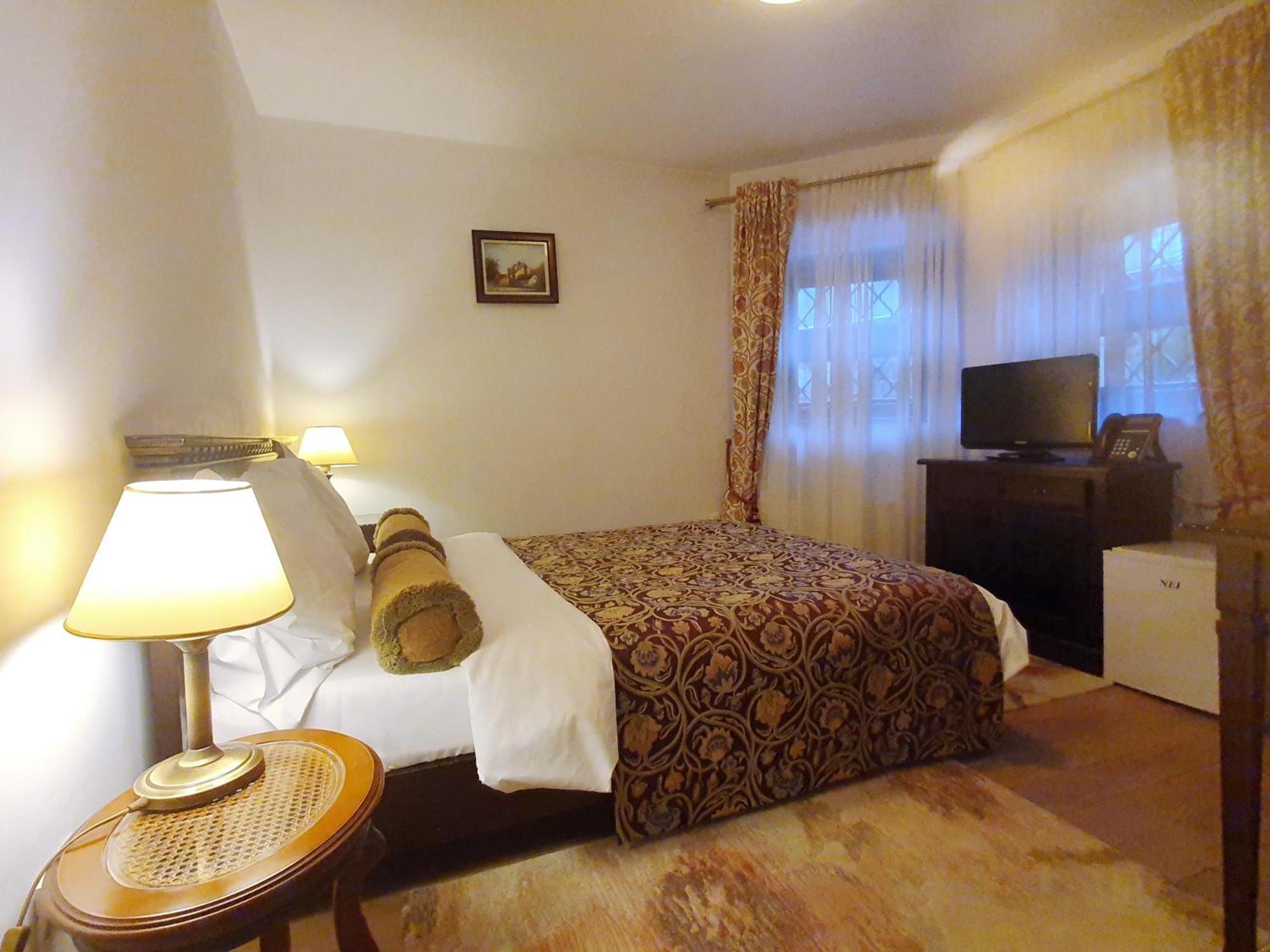 Vila Leonida - Resort Leonida Busteni Ngoại thất bức ảnh