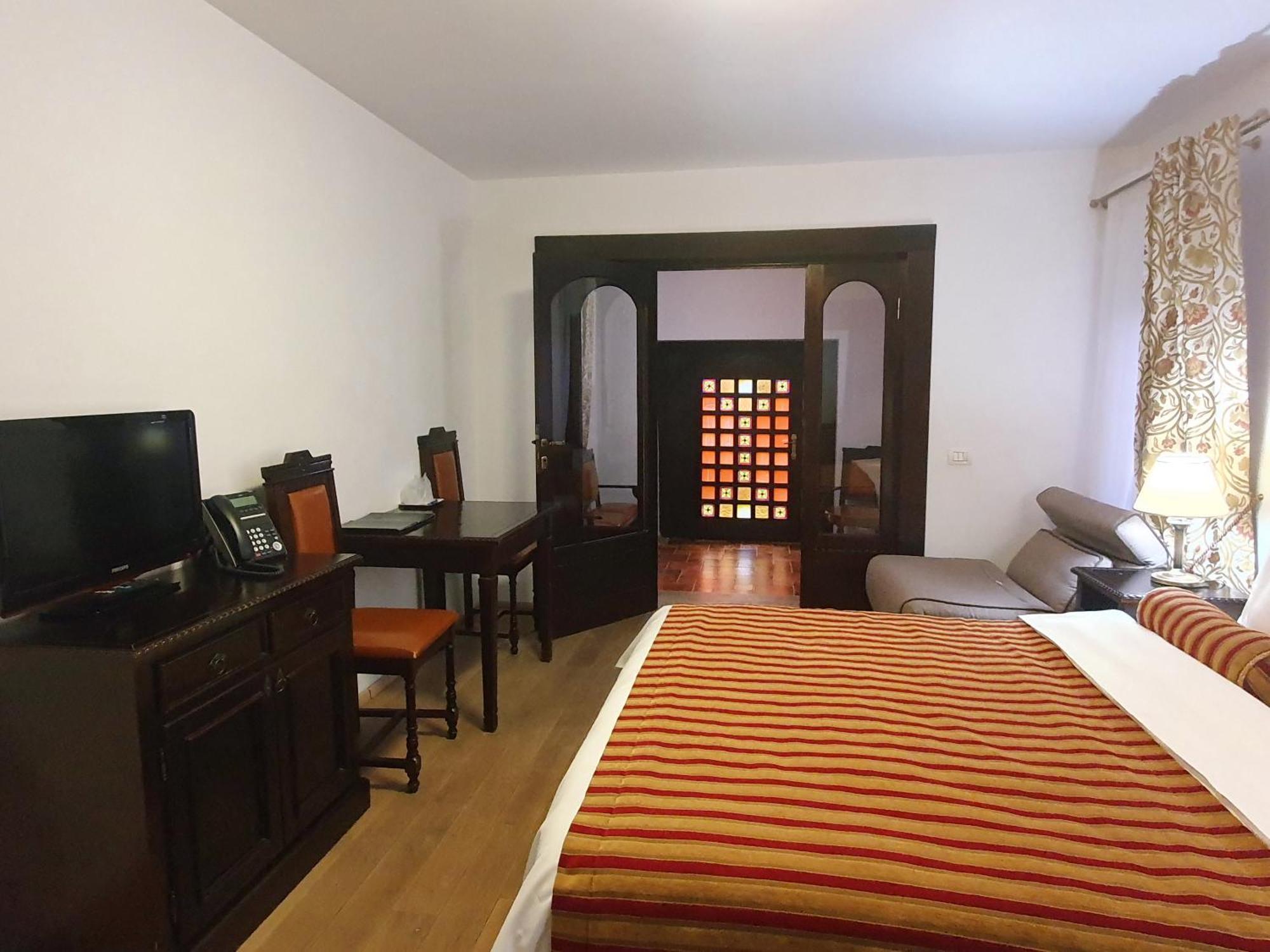 Vila Leonida - Resort Leonida Busteni Ngoại thất bức ảnh