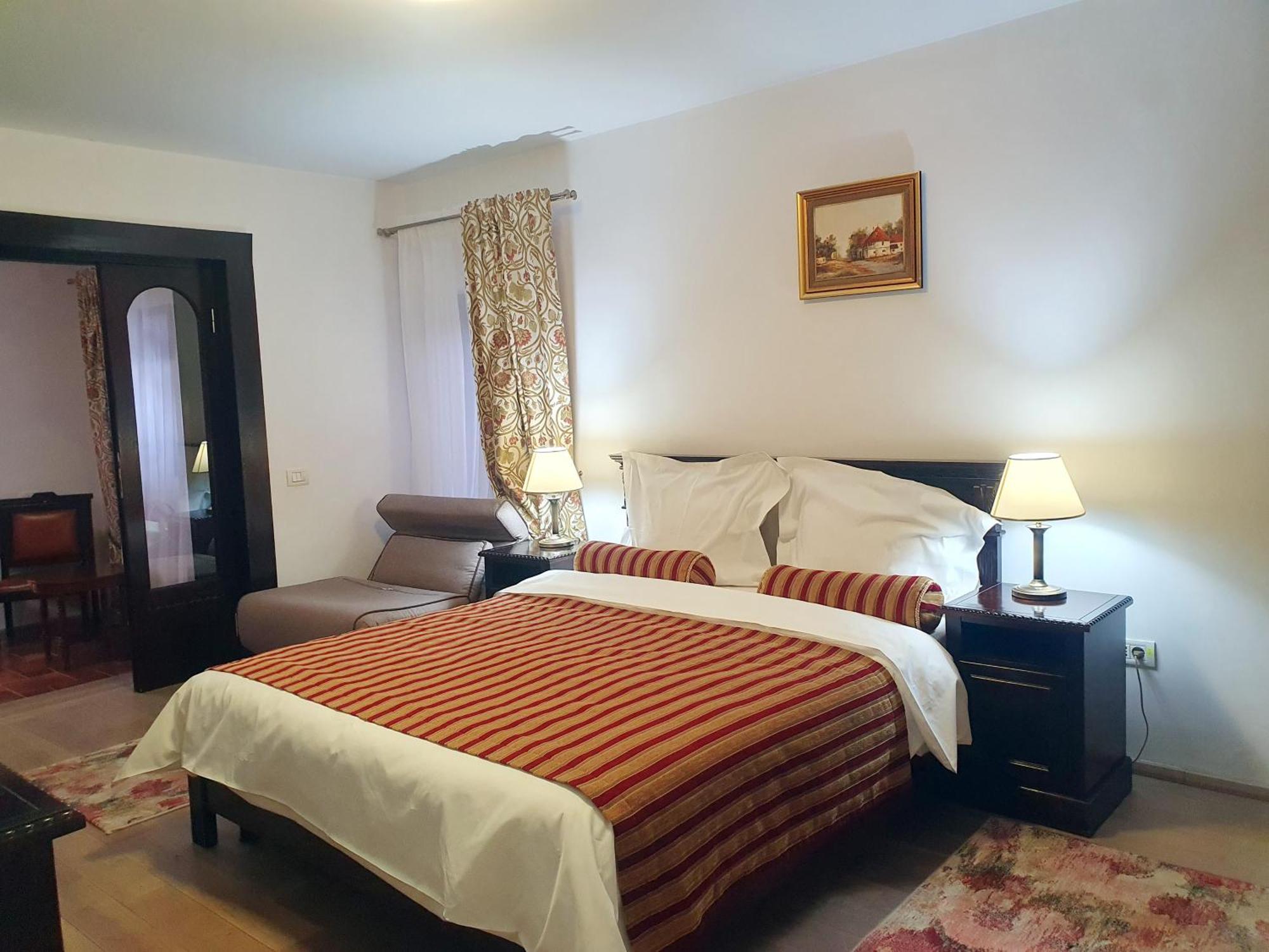 Vila Leonida - Resort Leonida Busteni Ngoại thất bức ảnh