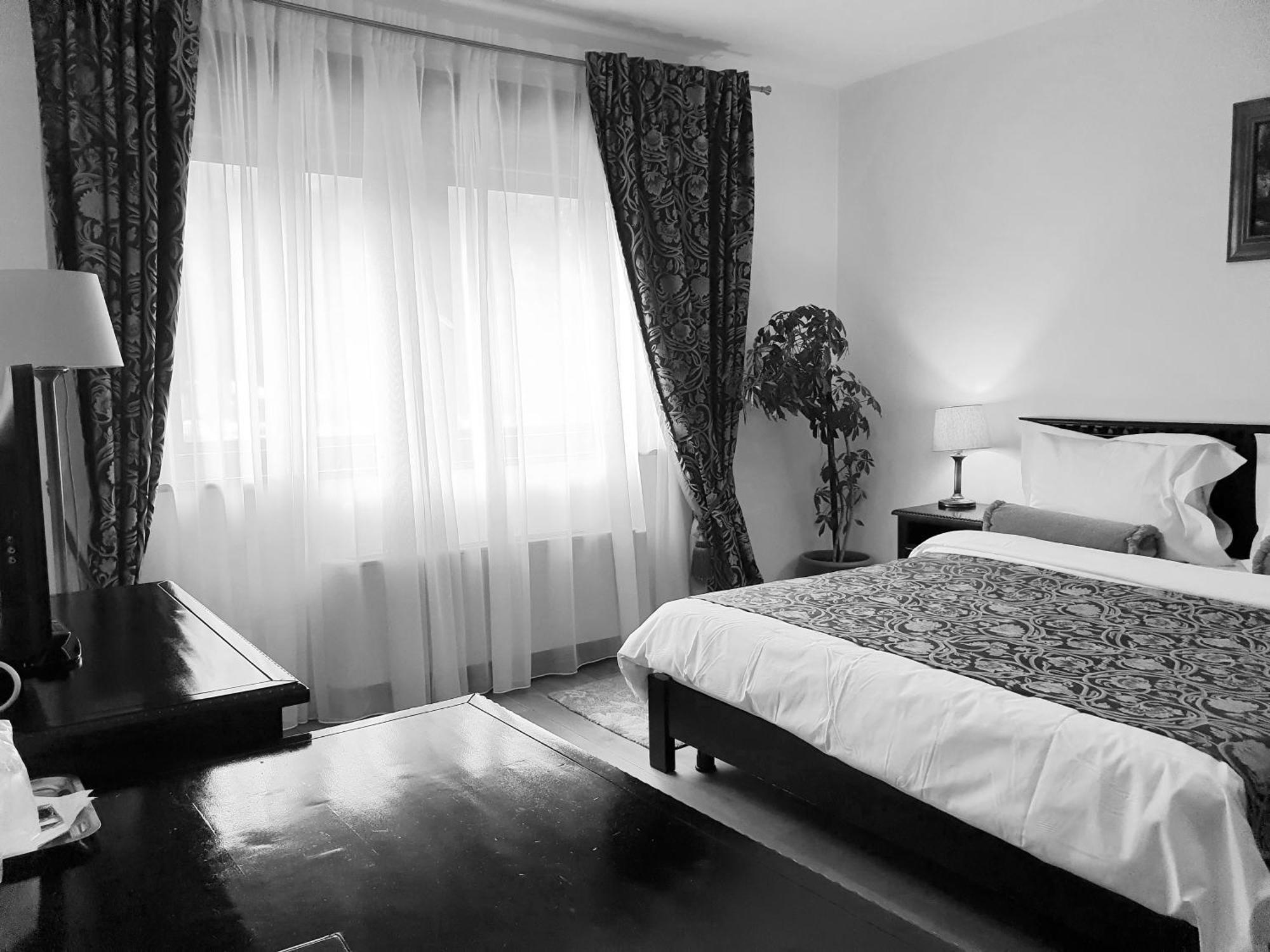 Vila Leonida - Resort Leonida Busteni Ngoại thất bức ảnh