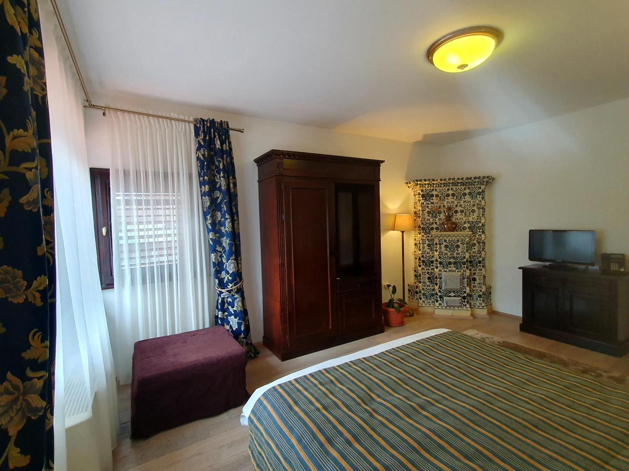 Vila Leonida - Resort Leonida Busteni Ngoại thất bức ảnh