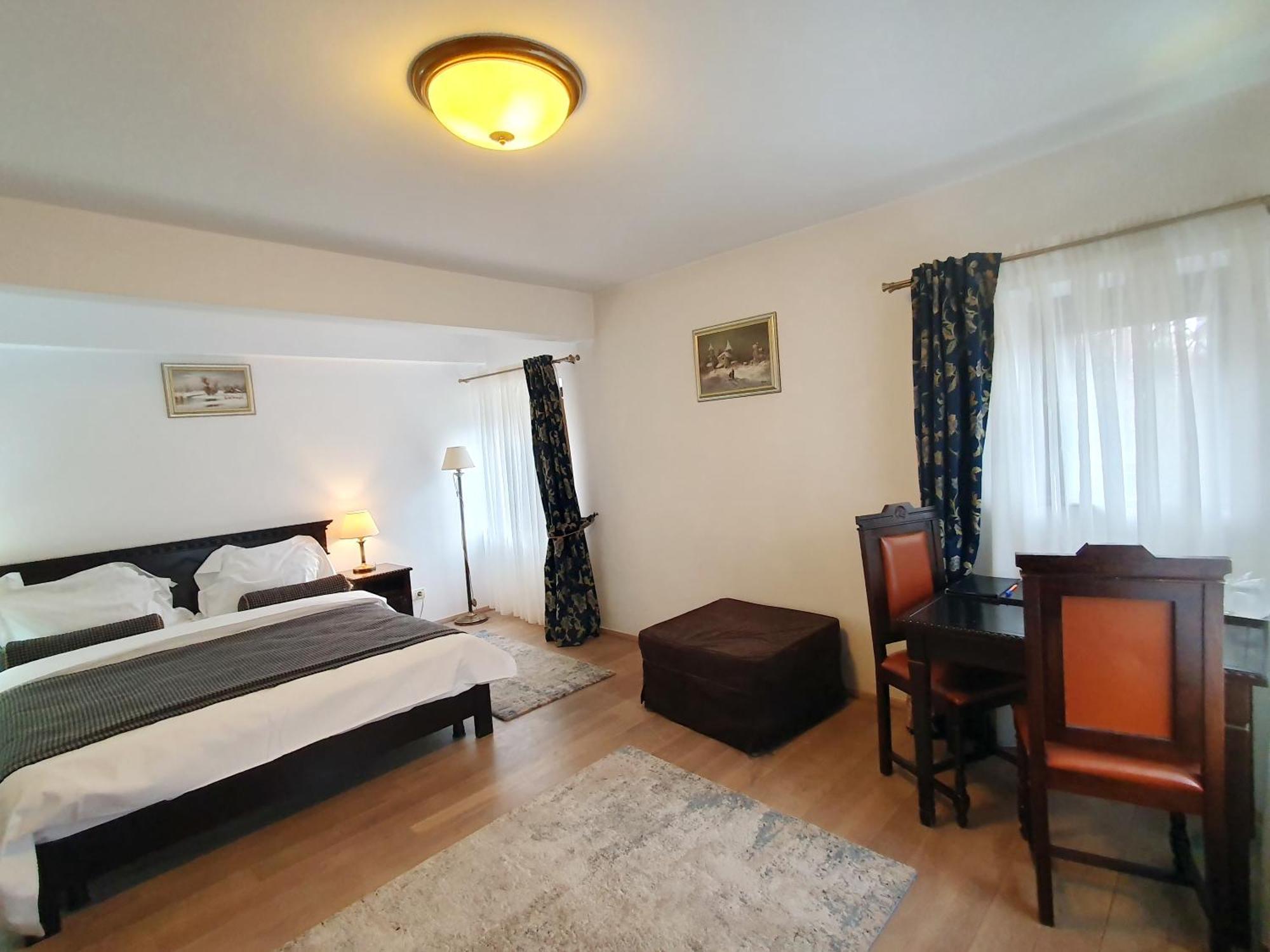 Vila Leonida - Resort Leonida Busteni Ngoại thất bức ảnh