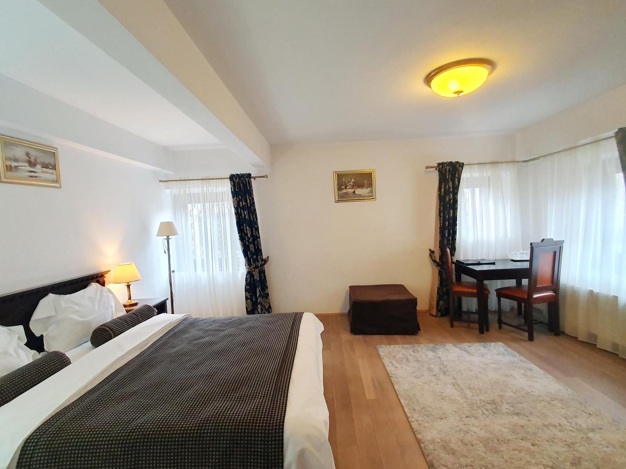 Vila Leonida - Resort Leonida Busteni Ngoại thất bức ảnh